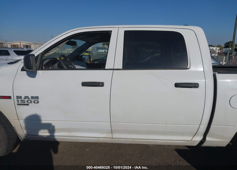2019 RAM 1500 CLASSIC TRADESMAN 4X4 5'7 BOX VIN: 1C6RR7KM0KS726171