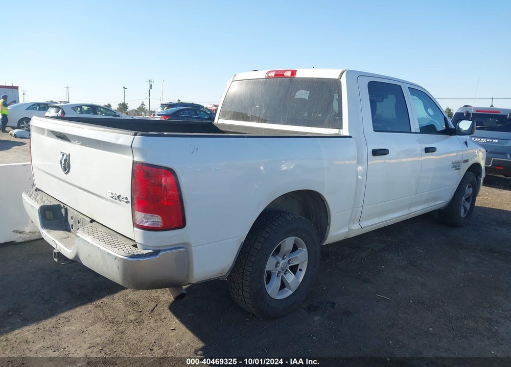 2019 RAM 1500 CLASSIC TRADESMAN 4X4 5'7 BOX VIN: 1C6RR7KM0KS726171