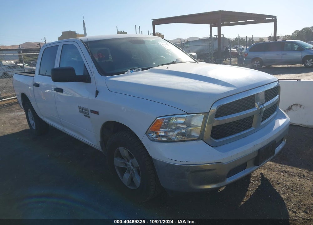 2019 RAM 1500 CLASSIC TRADESMAN 4X4 5'7 BOX VIN: 1C6RR7KM0KS726171