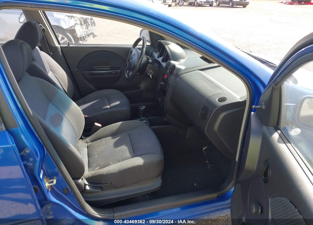 2006 CHEVROLET AVEO LS VIN: KL1TD56666B667945