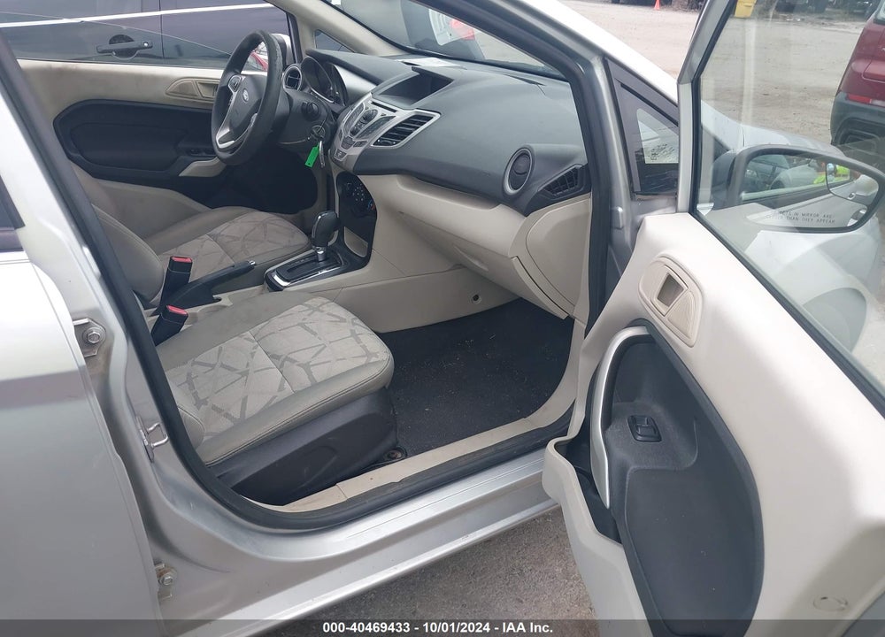2011 FORD FIESTA SE VIN: 3FADP4BJ0BM179849