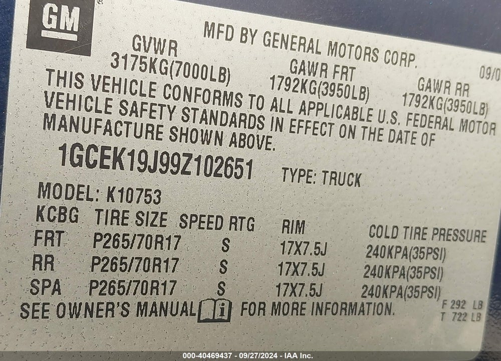 2009 CHEVROLET SILVERADO 1500 WORK TRUCK VIN: 1GCEK19J99Z102651