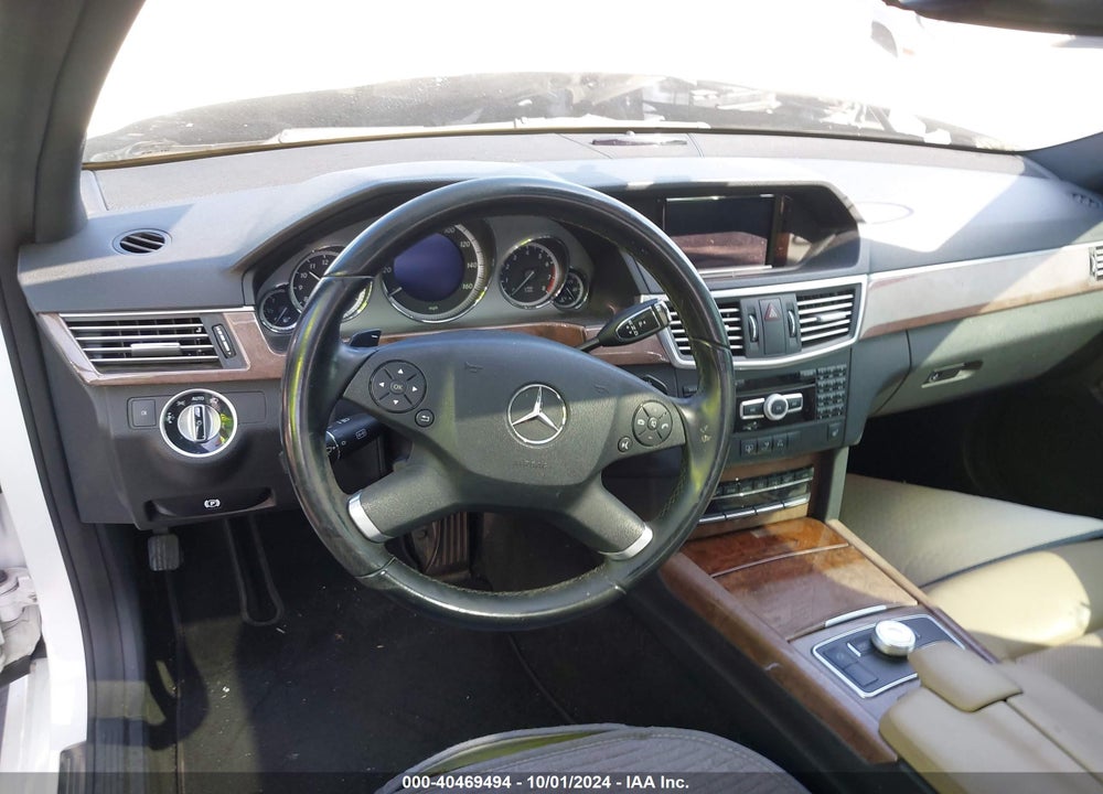2011 MERCEDES-BENZ E 350 VIN: WDDHF5GB0BA515606