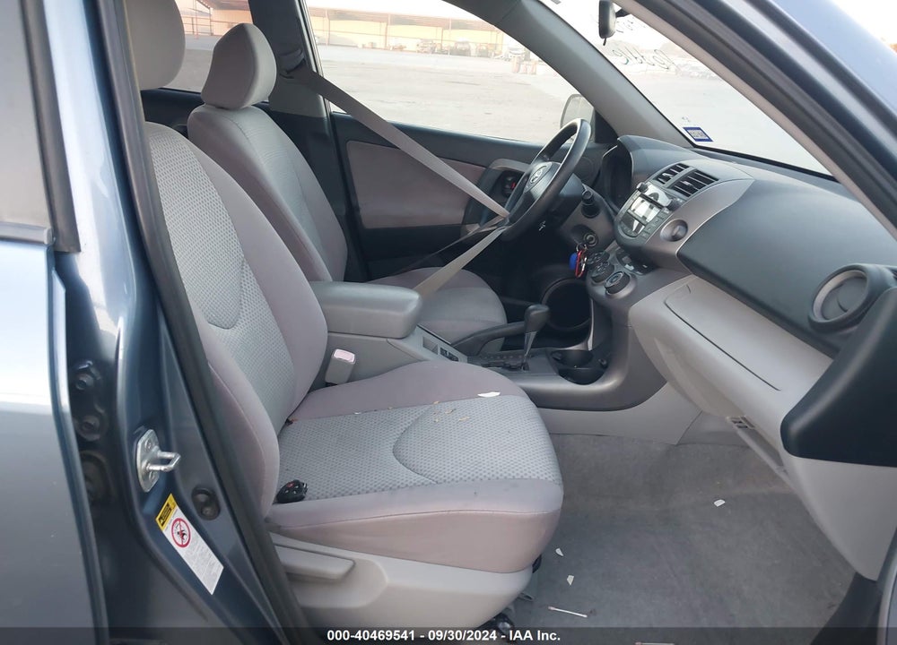 2007 TOYOTA RAV4 VIN: JTMZD33V776021987