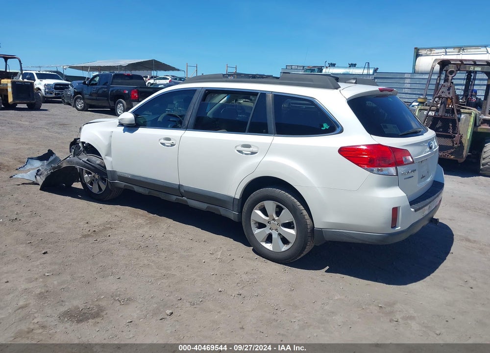 2011 SUBARU OUTBACK 2.5I LIMITED VIN: 4S4BRCKC8B3402238
