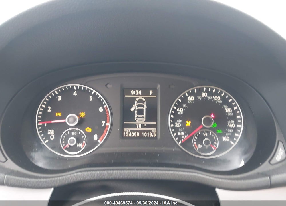 2012 VOLKSWAGEN PASSAT 2.5L SE VIN: 1VWBP7A38CC012757