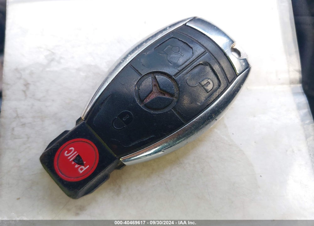 2008 MERCEDES-BENZ S 550 VIN: WDDNG71X88A204496