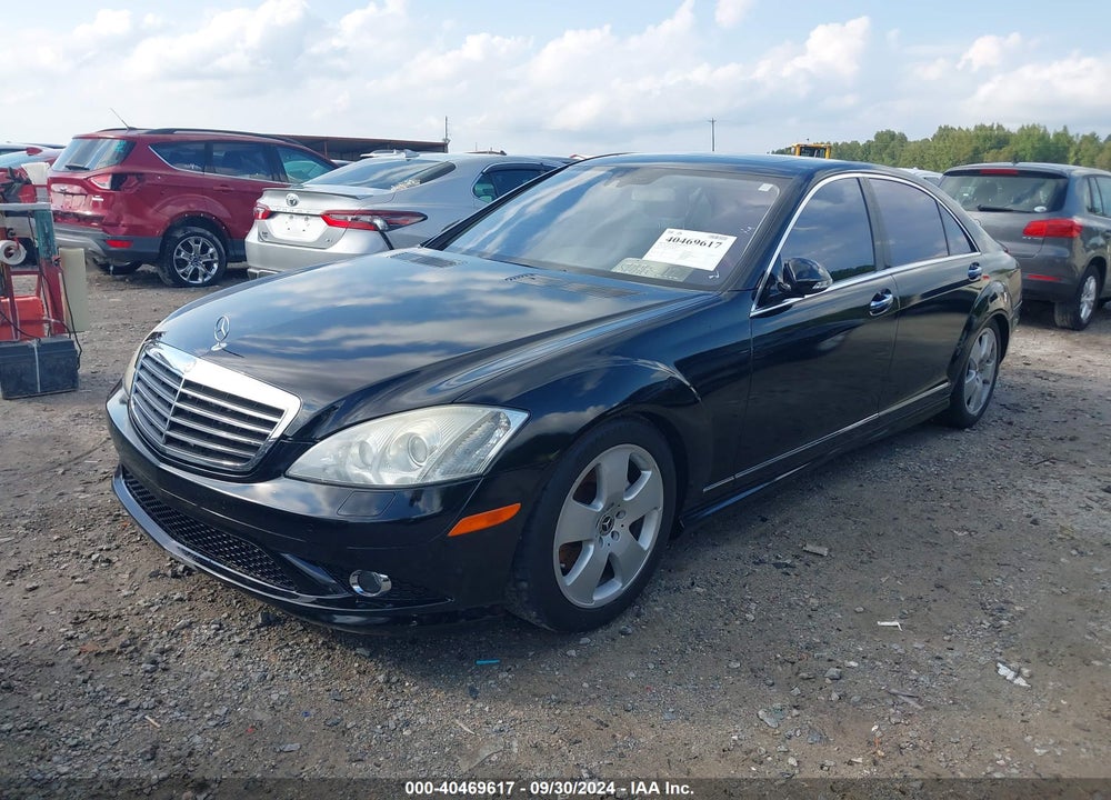 2008 MERCEDES-BENZ S 550 VIN: WDDNG71X88A204496