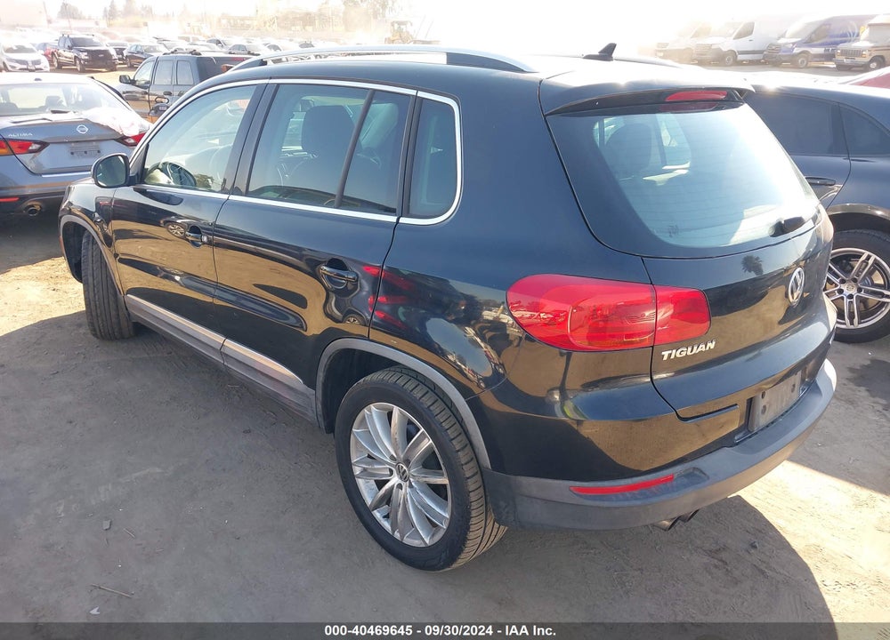 2012 VOLKSWAGEN TIGUAN SE VIN: WVGAV7AX6CW547023