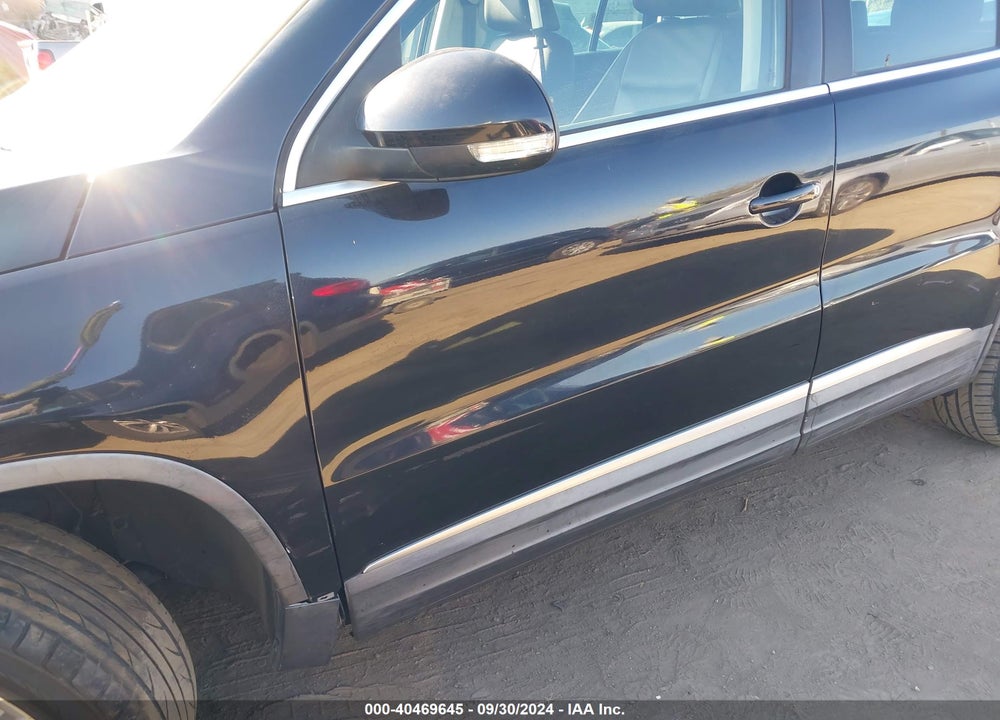 2012 VOLKSWAGEN TIGUAN SE VIN: WVGAV7AX6CW547023