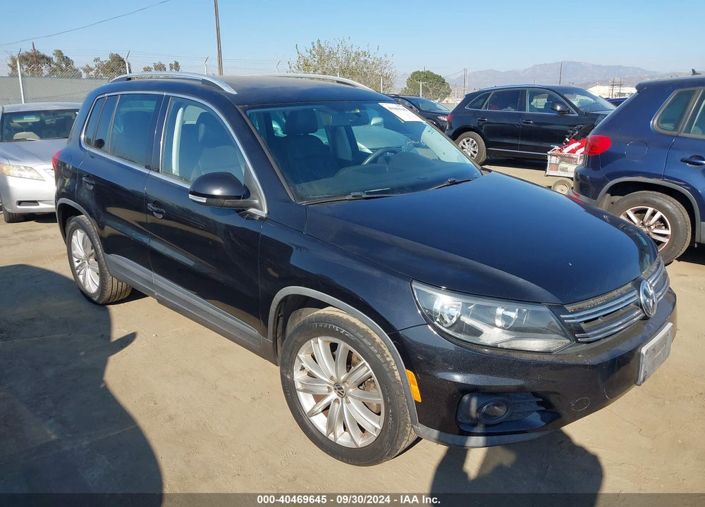 2012 VOLKSWAGEN TIGUAN SE VIN: WVGAV7AX6CW547023