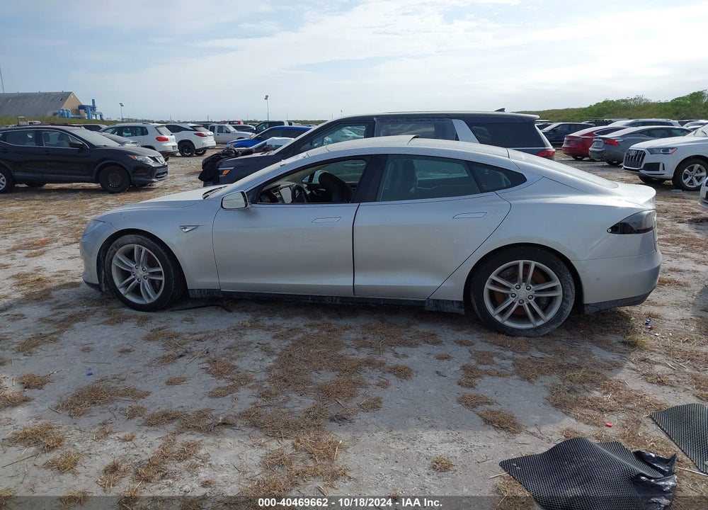2015 TESLA MODEL S 60/70/85 VIN: 5YJSA1H14FF082866