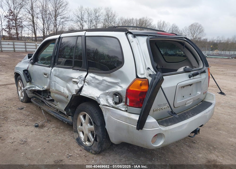 2007 GMC ENVOY SLT VIN: 1GKDT13S972136495