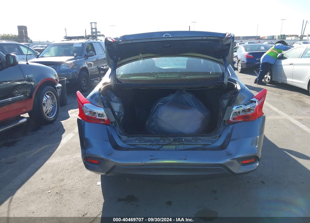 2017 NISSAN SENTRA SV VIN: 3N1AB7AP0HY353796