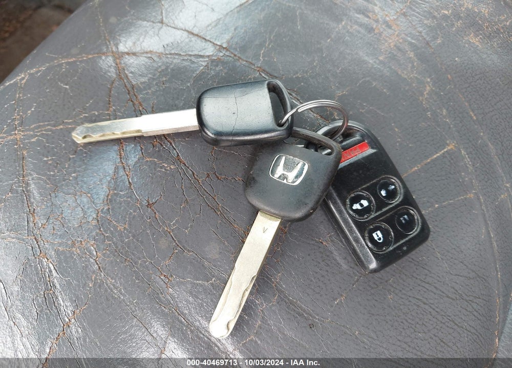 2006 HONDA ODYSSEY EX-L VIN: 5FNRL38766B076737