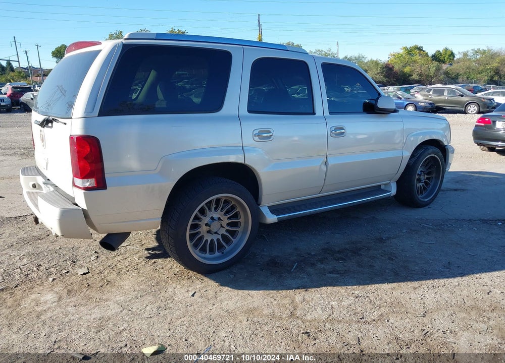 2004 CADILLAC ESCALADE STANDARD VIN: 1GYEK63N54R218330