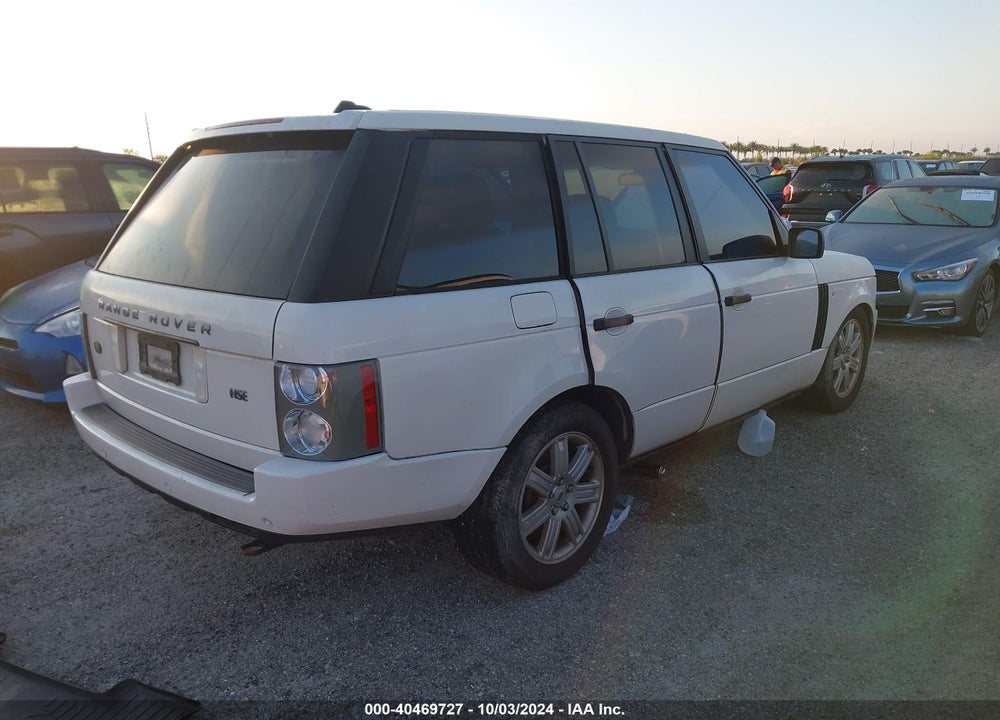 2008 LAND ROVER RANGE ROVER HSE VIN: SALME15408A294034