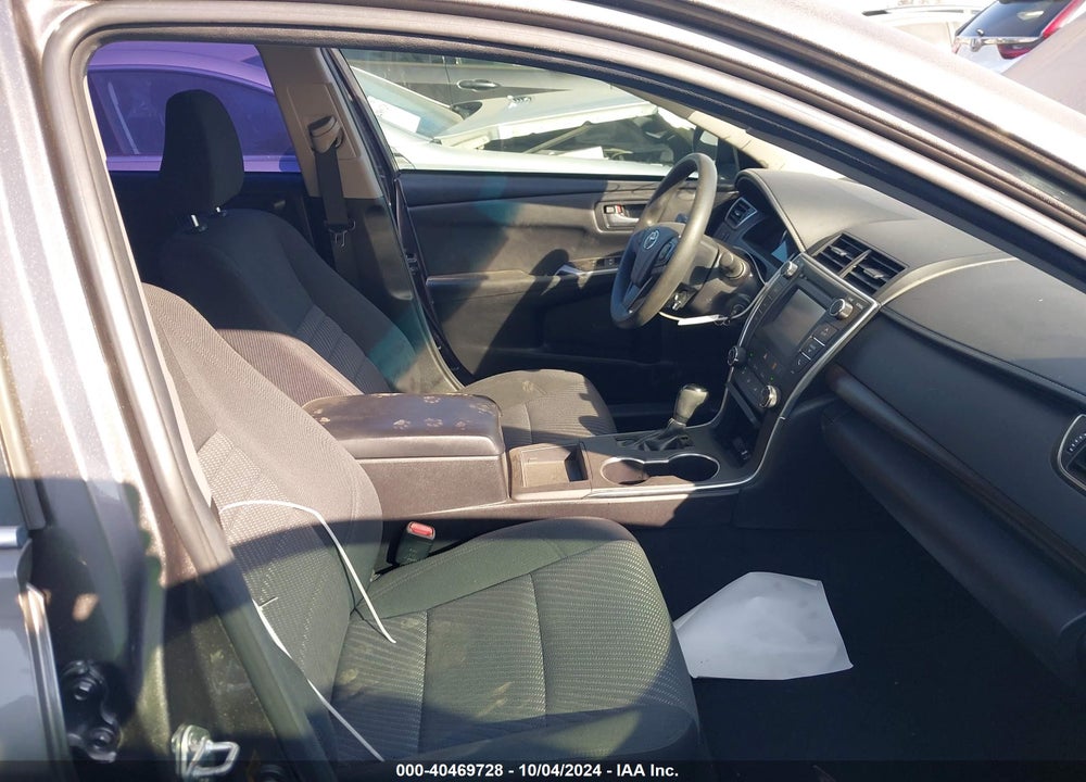 2017 TOYOTA CAMRY LE VIN: 4T1BF1FK1HU764932
