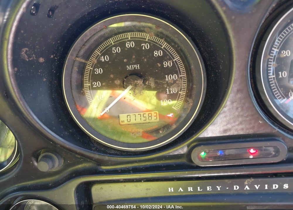 2012 HARLEY-DAVIDSON FLHTCU ULTRA CLASSIC ELECTRA GLD VIN: 1HD1FCM15CB602472
