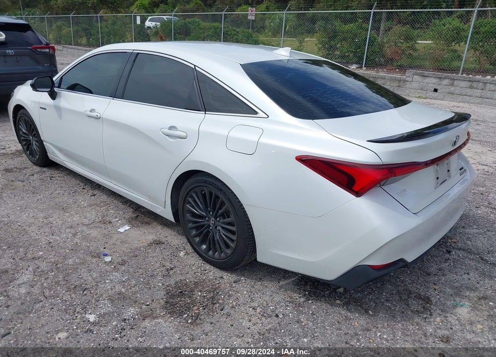 2020 TOYOTA AVALON HYBRID XSE VIN: 4T1E21FB1LU016795