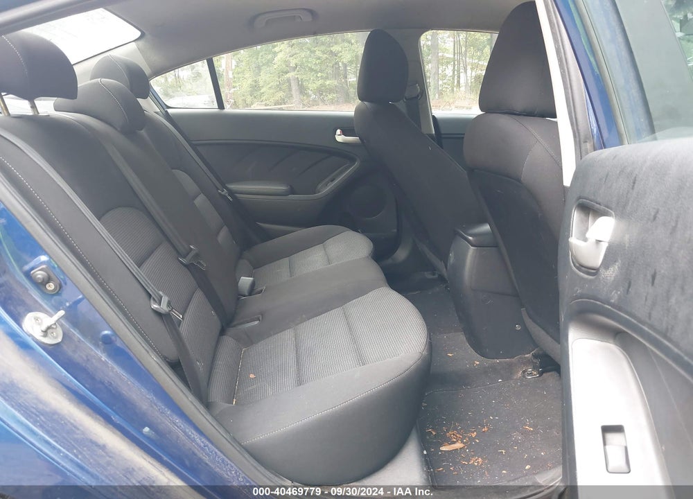 2017 KIA FORTE LX VIN: 3KPFK4A72HE060307