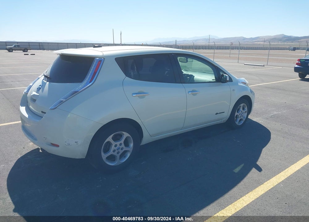 2012 NISSAN LEAF SL VIN: JN1AZ0CPXCT025478