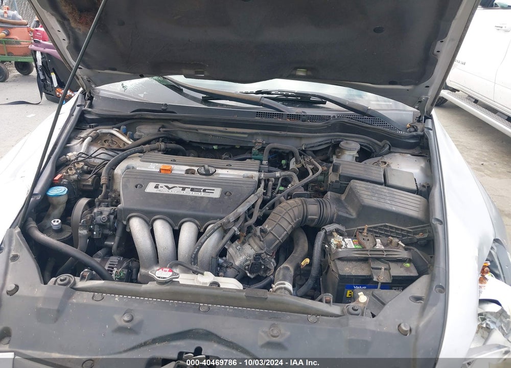 2004 HONDA ACCORD 2.4 EX VIN: 1HGCM566X4A027590
