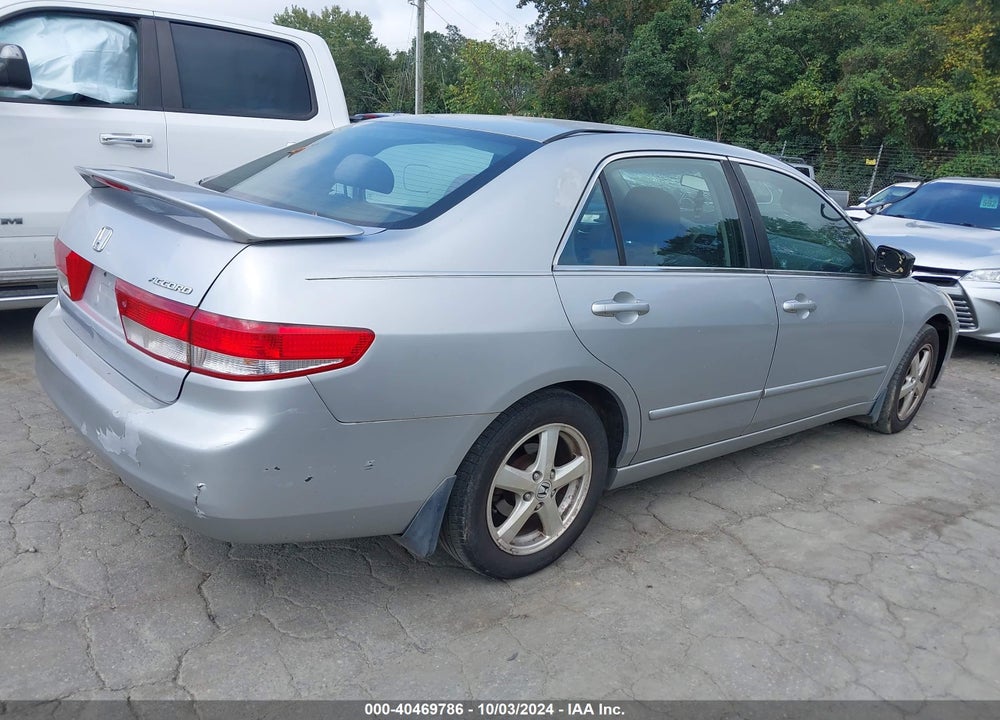 2004 HONDA ACCORD 2.4 EX VIN: 1HGCM566X4A027590