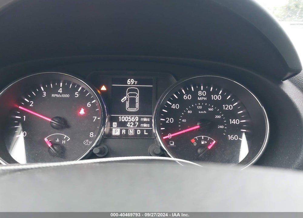 2013 NISSAN ROGUE S VIN: JN8AS5MV9DW629815