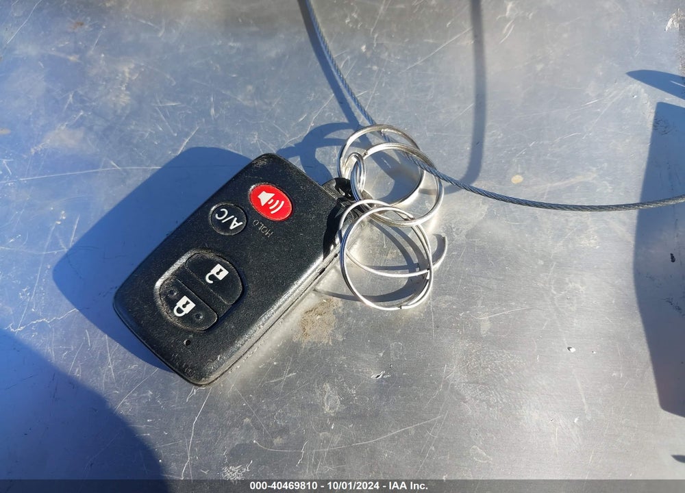 2013 TOYOTA PRIUS PLUG-IN VIN: JTDKN3DP0D3043700