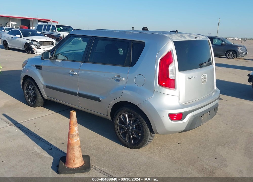 2013 KIA SOUL VIN: KNDJT2A63D7493017