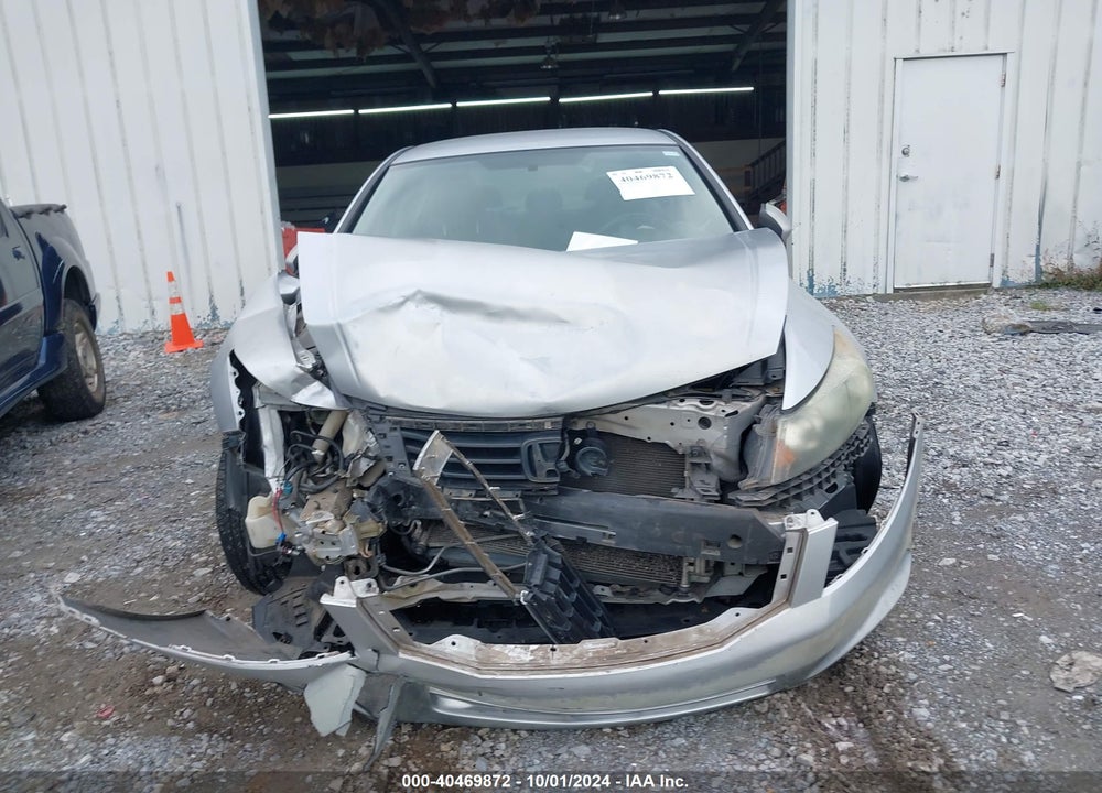 2009 HONDA ACCORD 2.4 LX VIN: 1HGCP263X9A104509