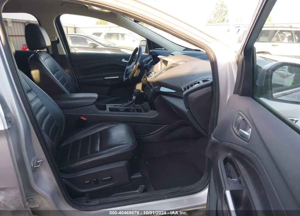 2017 FORD ESCAPE TITANIUM VIN: 1FMCU9JD2HUC39685