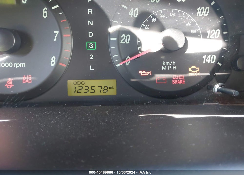 2005 HYUNDAI ELANTRA GLS/GT VIN: KMHDN56D95U164420