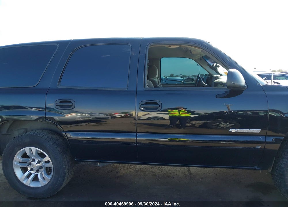 2003 CHEVROLET TAHOE LS VIN: 1GNEK13Z63R305946