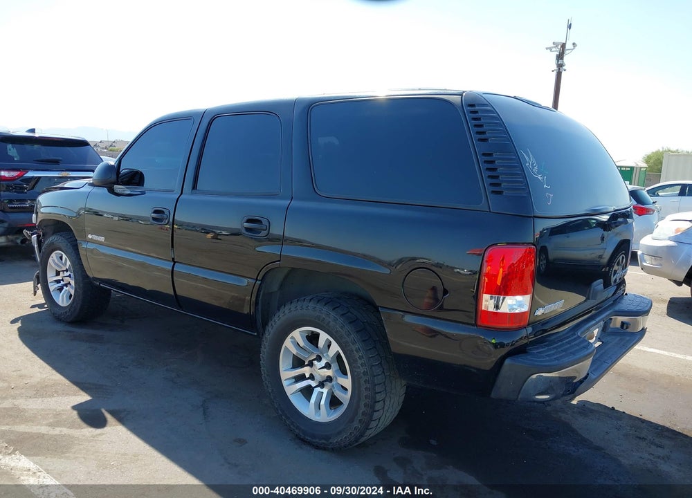 2003 CHEVROLET TAHOE LS VIN: 1GNEK13Z63R305946