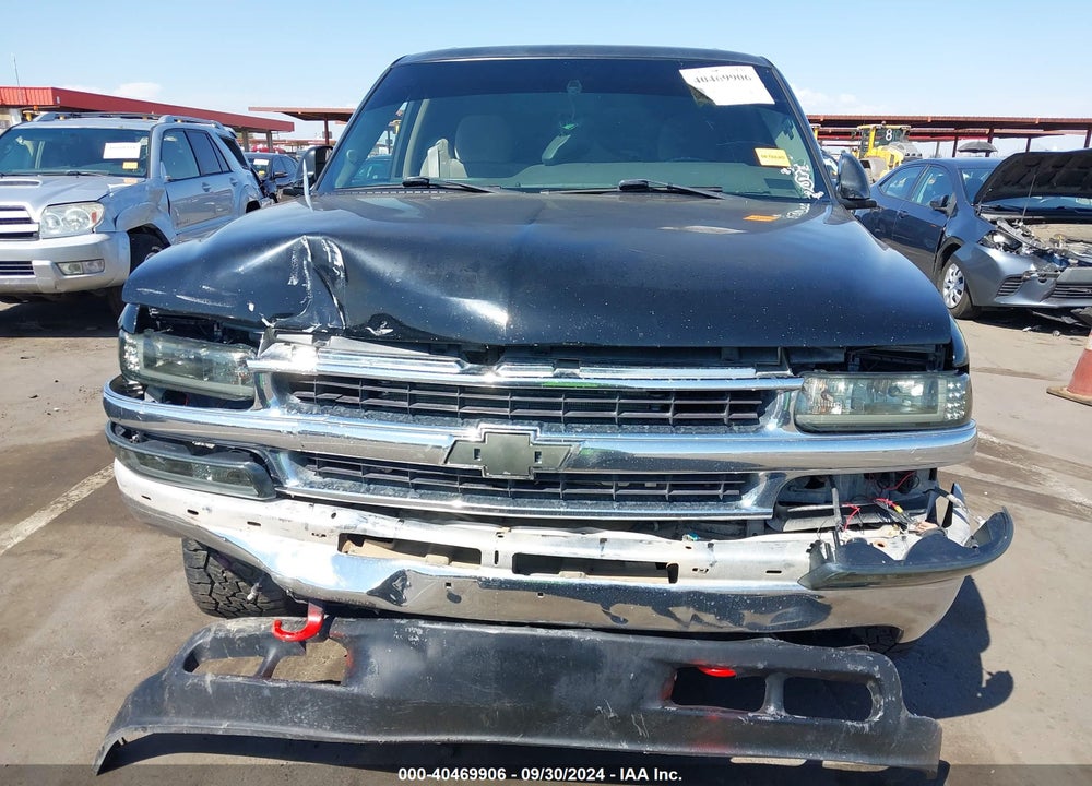 2003 CHEVROLET TAHOE LS VIN: 1GNEK13Z63R305946