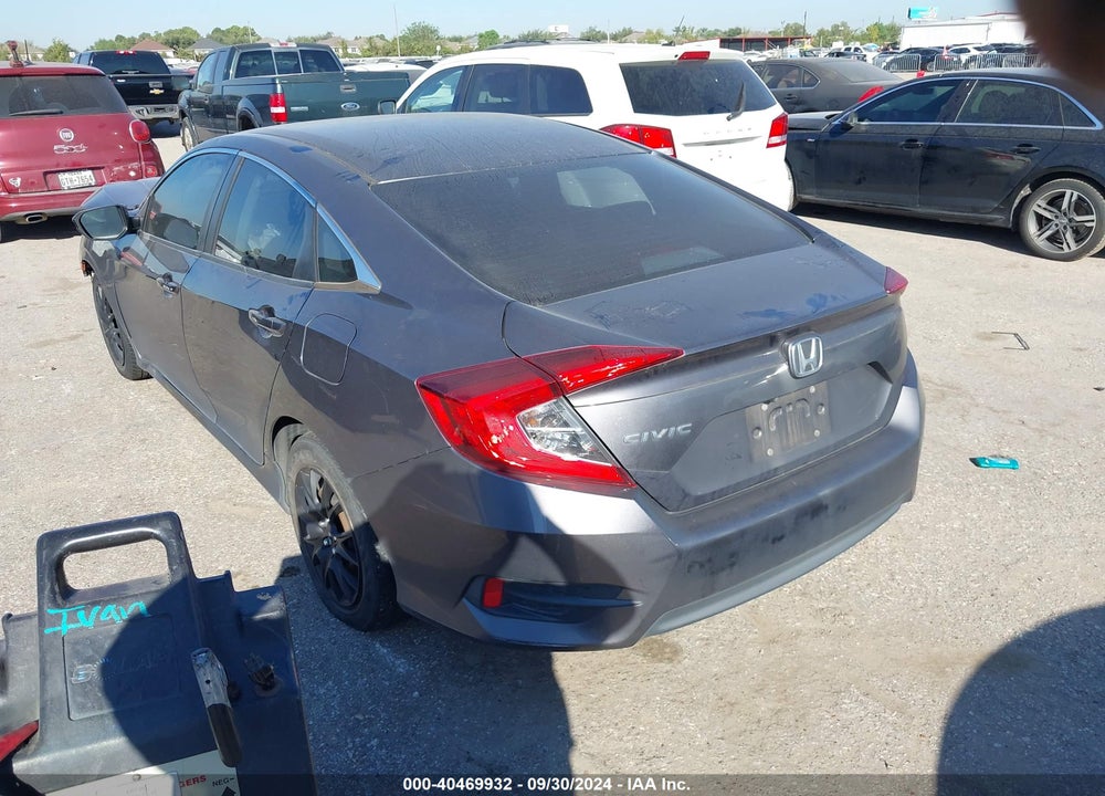 2017 HONDA CIVIC LX VIN: 19XFC2F5XHE044655