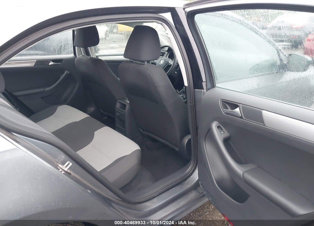 2018 VOLKSWAGEN JETTA 1.4T S VIN: 3VW2B7AJ2JM263217