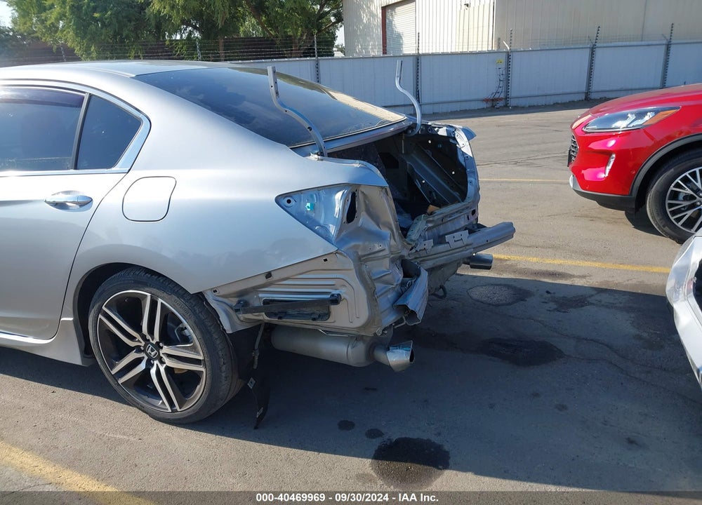 2017 HONDA ACCORD SPORT SE VIN: 1HGCR2F15HA193302