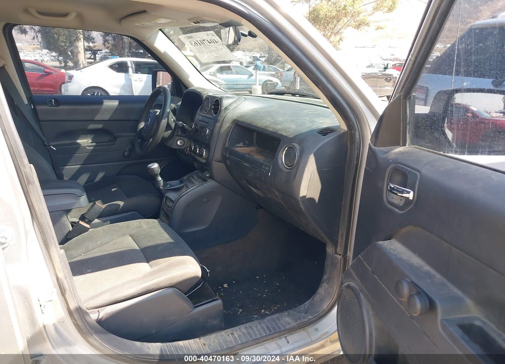 2014 JEEP PATRIOT SPORT VIN: 1C4NJPBA9ED814620