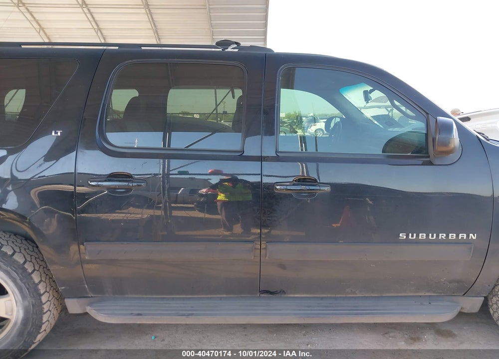 2013 CHEVROLET SUBURBAN 1500 LT VIN: 1GNSCJE08DR317273