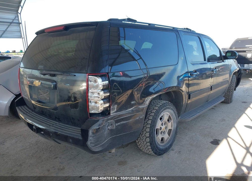 2013 CHEVROLET SUBURBAN 1500 LT VIN: 1GNSCJE08DR317273