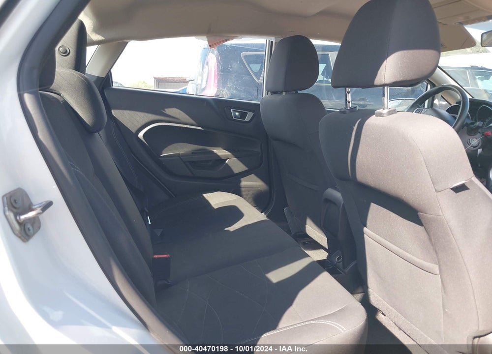2015 FORD FIESTA SE VIN: 3FADP4BJ0FM191618