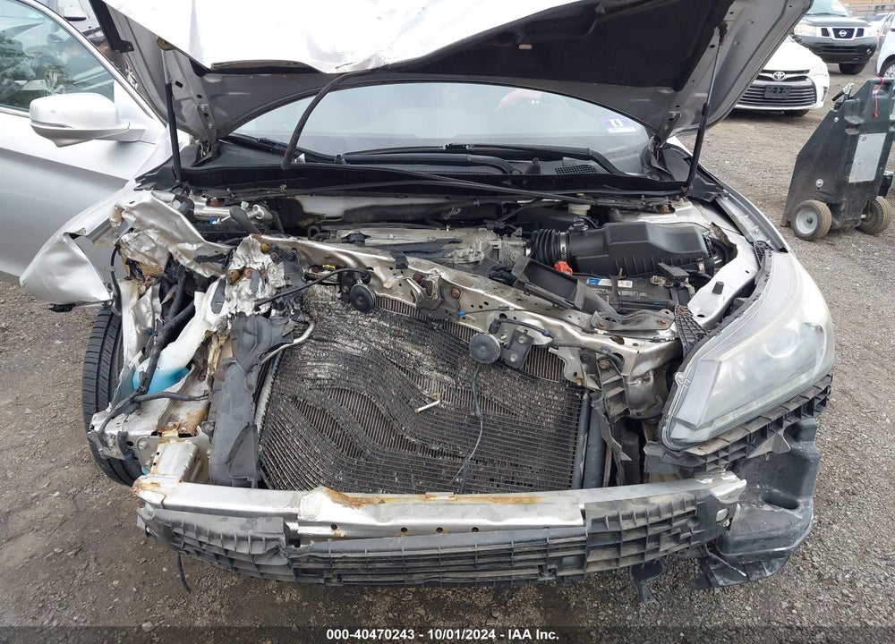 2014 HONDA ACCORD EX-L V-6 VIN: 1HGCR3F80EA040776