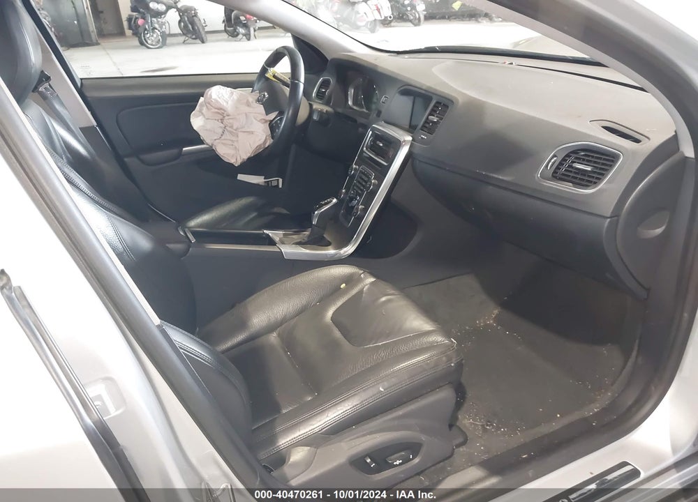 2014 VOLVO S60 T5 VIN: YV1612FH5E1292658