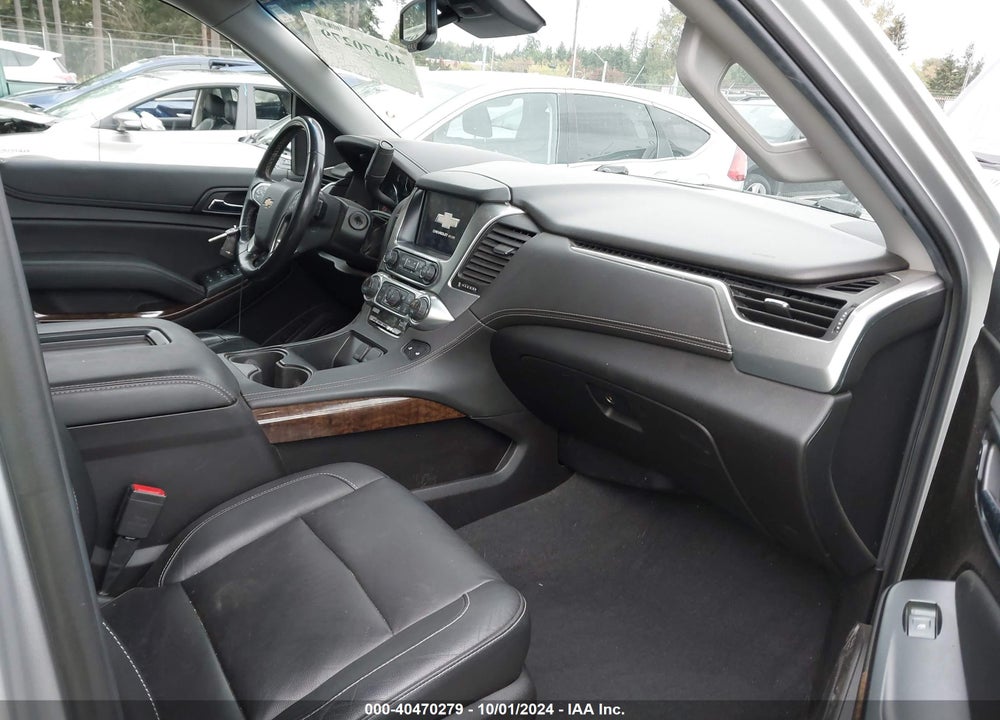 2019 CHEVROLET SUBURBAN LT VIN: 1GNSKHKC7KR289442