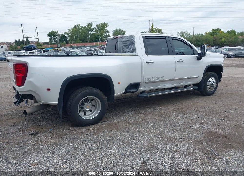 2024 CHEVROLET SILVERADO 3500HD 4WD  LONG BED HIGH COUNTRY VIN: 1GC4YVEY3RF164049