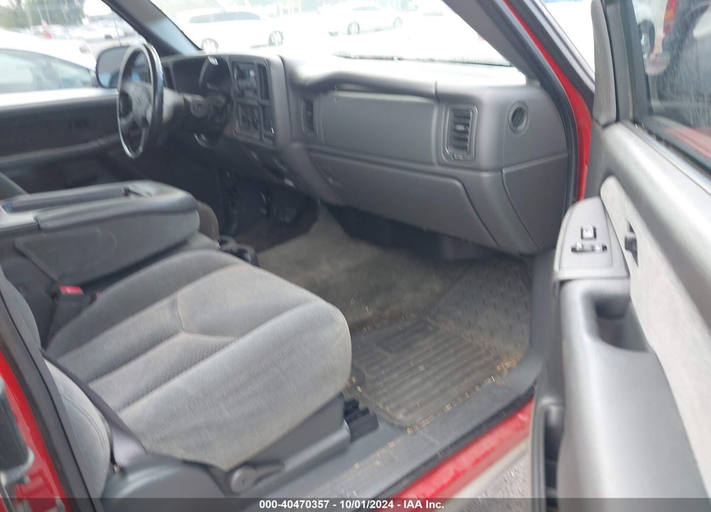 2003 CHEVROLET SILVERADO 1500 LS VIN: 2GCEC19TX31351023