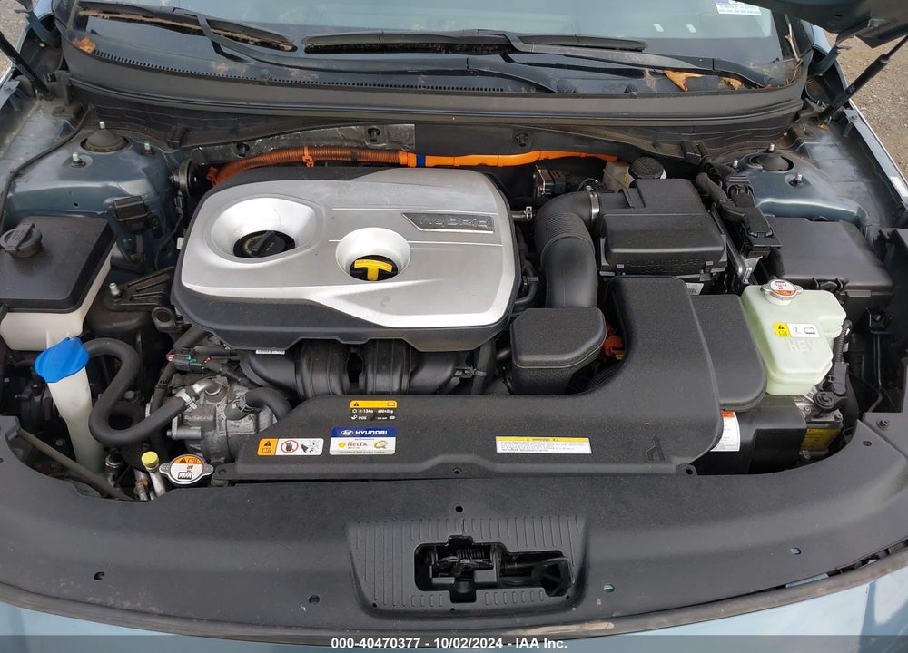 2016 HYUNDAI SONATA HYBRID SE VIN: KMHE24L14GA035474